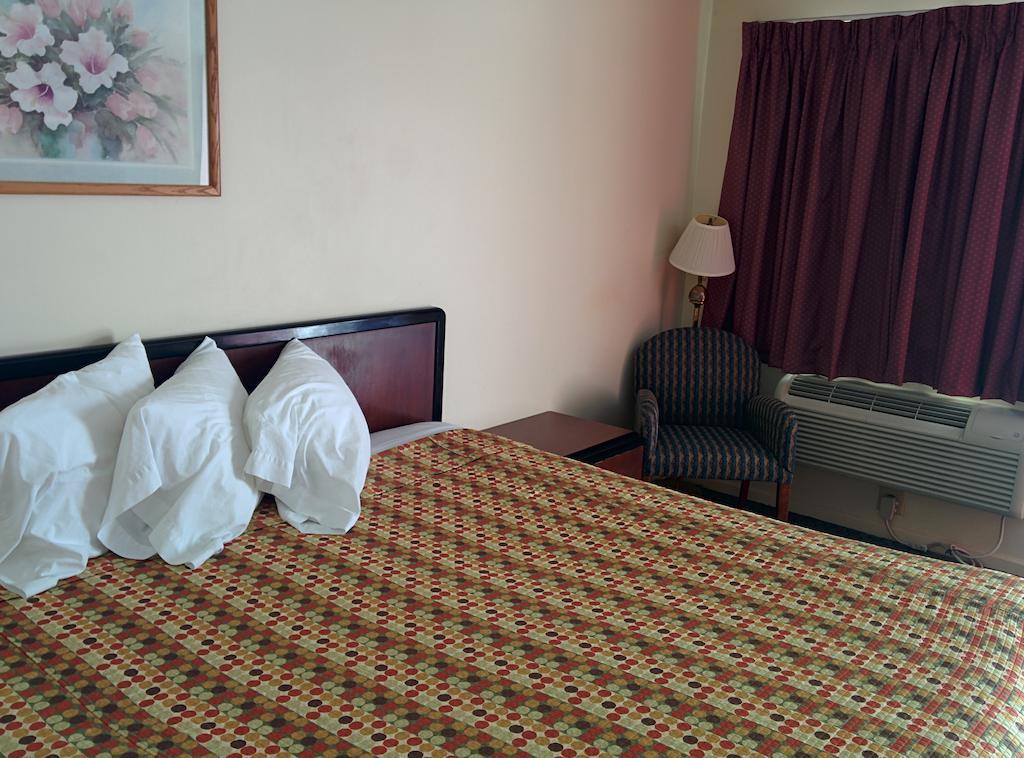Economy Inn Toledo-Perrysburg Pokój zdjęcie