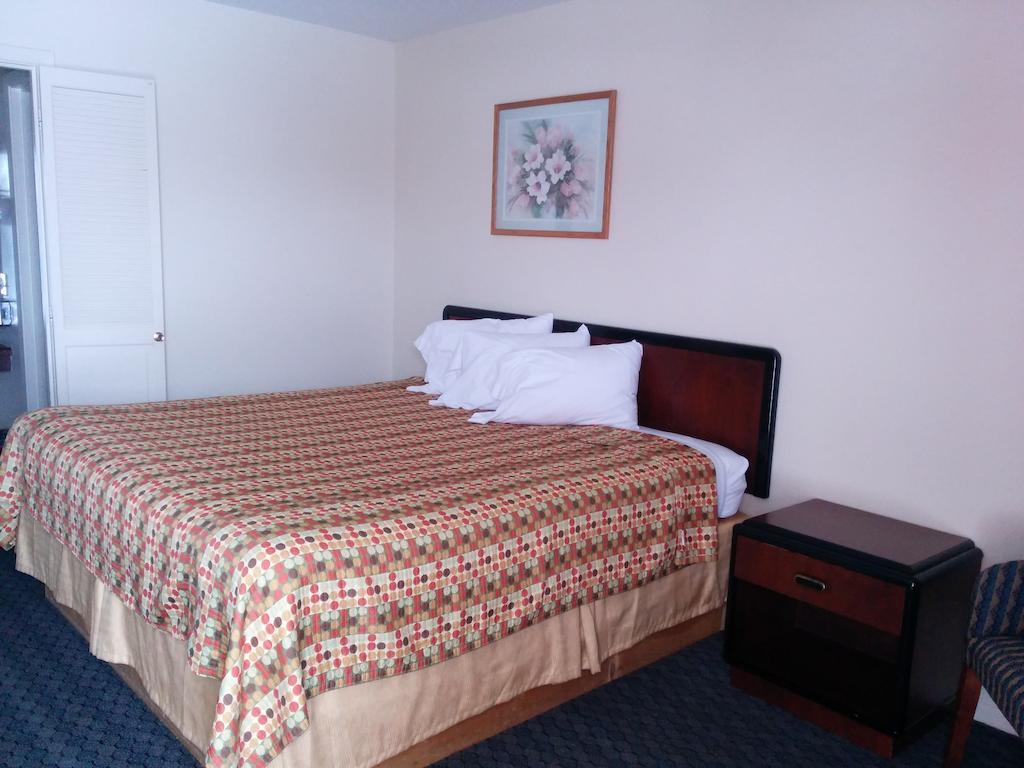 Economy Inn Toledo-Perrysburg Pokój zdjęcie